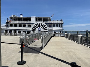 Photo of the existing gangway ramp and visitor ferry loading operation at Liberty Square dock.