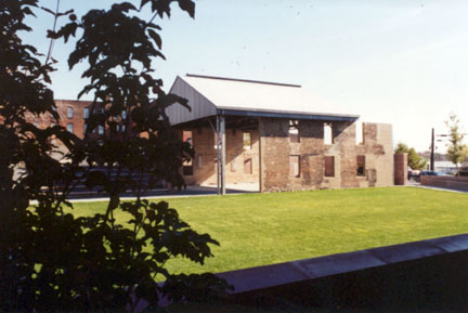 Photo of Wesleyan Chapel, 2006.