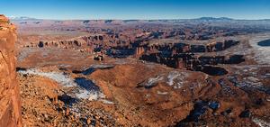 View overlooking the White Rim Road in Canyonlands National Park