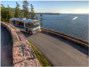 photo of Island Explorer shuttle bus on ACAD Park Loop road. 