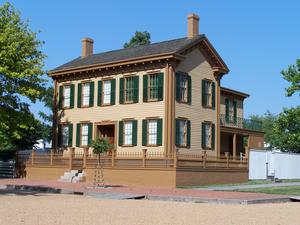 Photo of the west (front) of Lincoln Home.