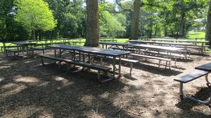 Picnic area at Fort Washington Park