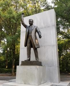 Photo of Theodore Roosevelt statue on Theodore Roosevelt Island.